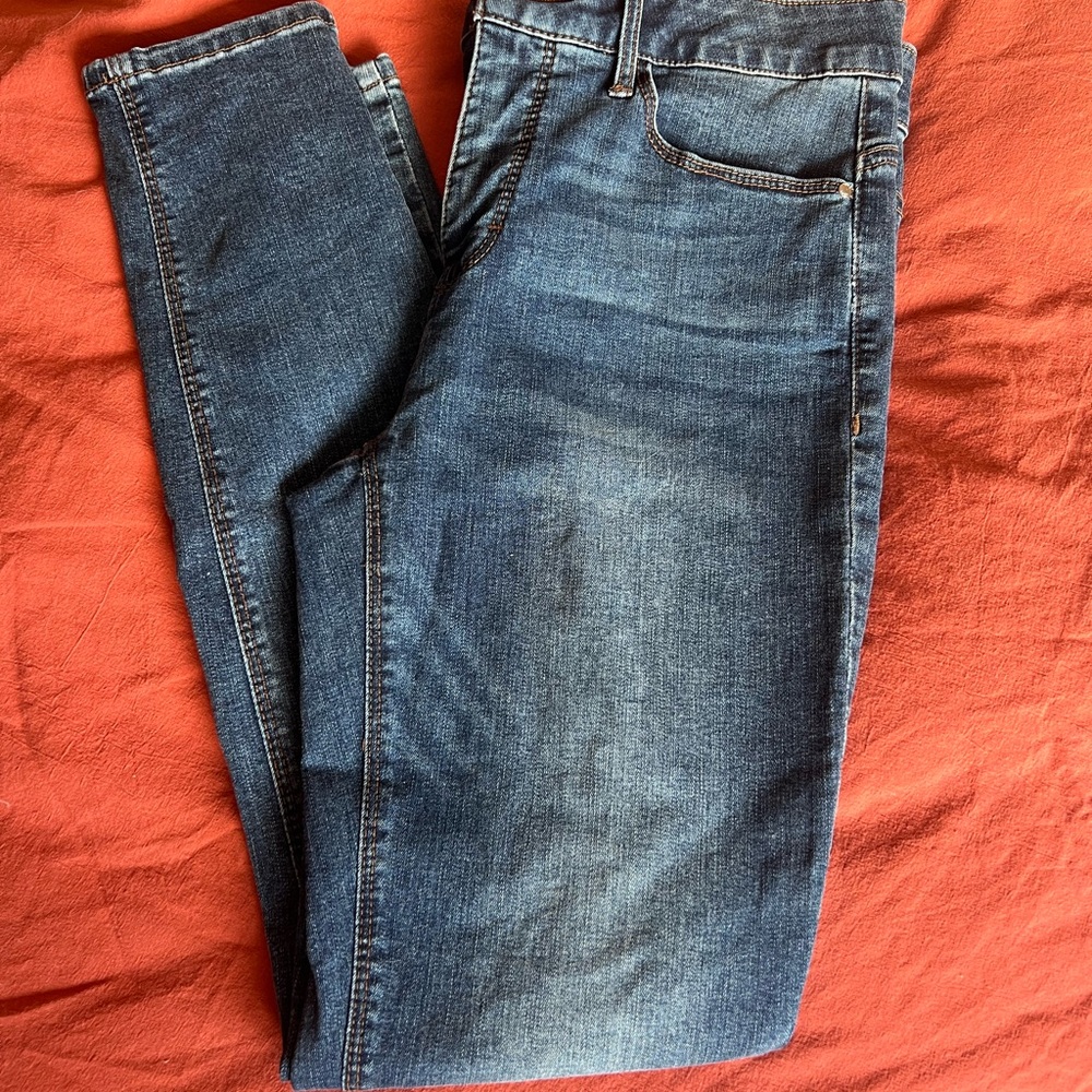White House Black Market Skinny Jeans